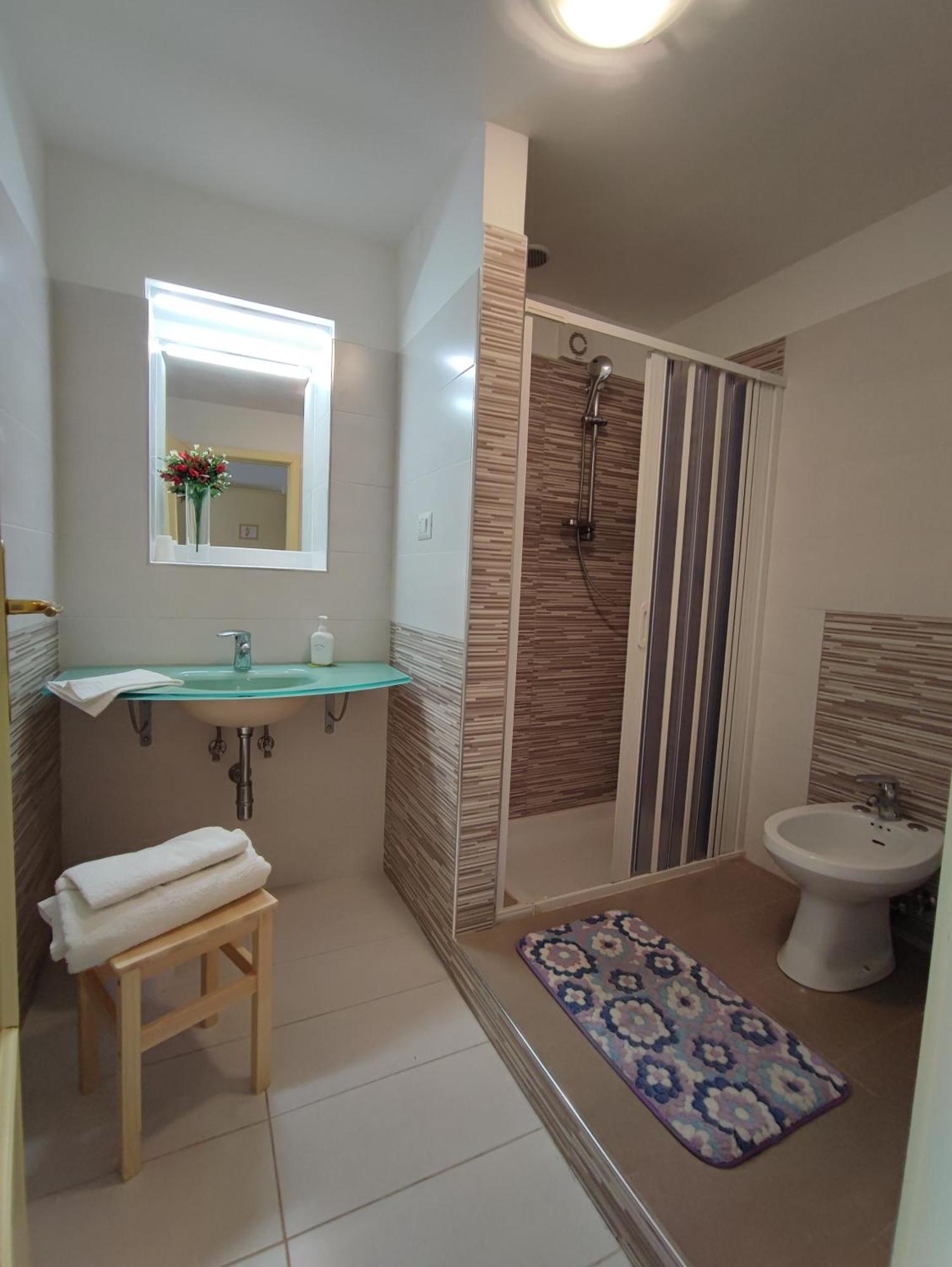 Amoroso'S House, Affittacamere Caramanico Terme Luaran gambar