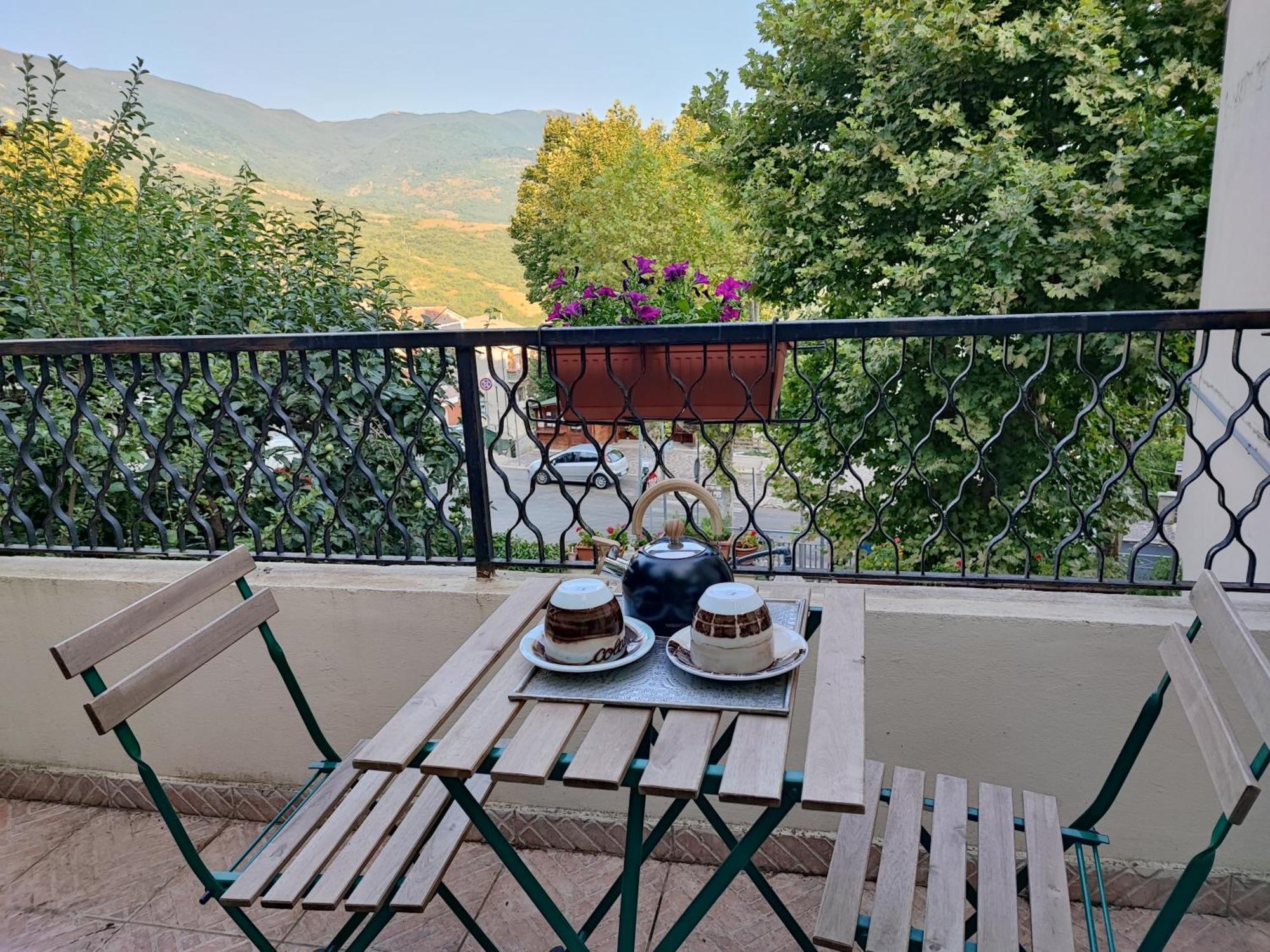 Amoroso'S House, Affittacamere Caramanico Terme Luaran gambar